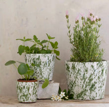 Load image into Gallery viewer, Old Style Dutch Pots - Mini Green Splatter - 10cm