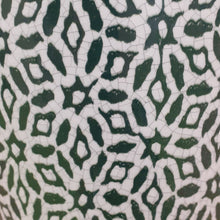 Load image into Gallery viewer, Old Style Dutch Pots - SMALL - Green