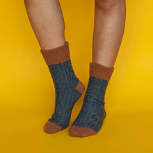Load image into Gallery viewer, Cashmere Blend Slouch Socks