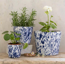 Load image into Gallery viewer, Old Style Dutch Pots - Blue Splatter 20cm