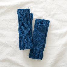 Load image into Gallery viewer, Cable Knit Wool Lined Wristwarmer Gloves