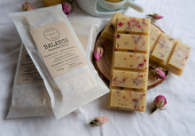 Load image into Gallery viewer, Aromatherapy Snap Bar Beeswax Melt 40g