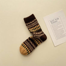 Load image into Gallery viewer, Fair Isle Design Thick Wool Socks