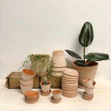 Load image into Gallery viewer, Bergs Julie Pot - Antique Rose