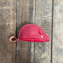 Load image into Gallery viewer, Mouse Purse