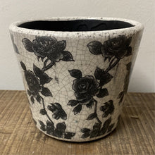 Load image into Gallery viewer, Old Style Dutch Pots - MEDIUM - Black