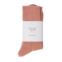 Load image into Gallery viewer, Alpaca Wool Socks - Muted Rose
