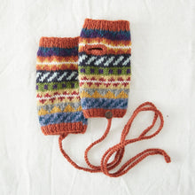 Load image into Gallery viewer, Waste Wool Wristwarmers with Detachable String
