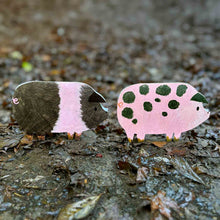 Load image into Gallery viewer, Spotty Pig Card
