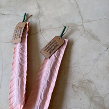 Load image into Gallery viewer, Sri Lankan Incense
