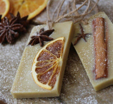 Load image into Gallery viewer, Scented Beeswax Tablets
