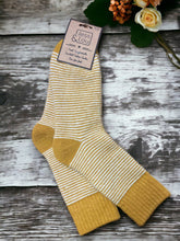 Load image into Gallery viewer, Women’s Stripy Wool Blend Socks
