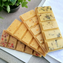 Load image into Gallery viewer, Aromatherapy Snap Bar Beeswax Melt 40g
