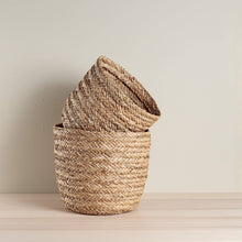 Load image into Gallery viewer, Tila Seagrass Basket
