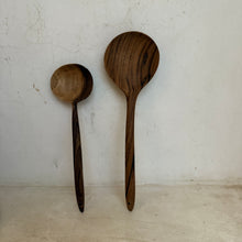 Load image into Gallery viewer, Handmade Oval Walnut Spoon
