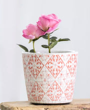 Load image into Gallery viewer, Old Style Dutch Pots - Pink 10cm
