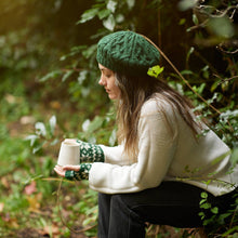 Load image into Gallery viewer, Cable Knit Wool Beret Hat
