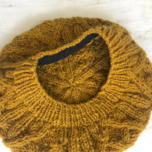 Load image into Gallery viewer, Cable Knit Wool Beret Hat
