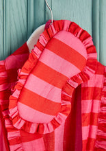 Load image into Gallery viewer, Bold Stripe Eye Mask
