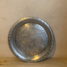 Load image into Gallery viewer, Vintage Moroccan V Hand- Engraved Aluminium Tray - 32cm
