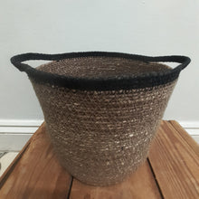 Load image into Gallery viewer, Seagrass Baskets with Handles (Natural Colors)
