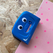 Load image into Gallery viewer, Waterproof Stickers - Googly Eye

