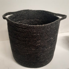 Load image into Gallery viewer, Color Seagrass Baskets with Handles
