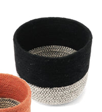 Load image into Gallery viewer, Round Jute Baskets - Black &amp; orange
