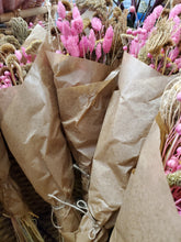 Load image into Gallery viewer, Dried Flower Bunch - Pink Lemonade
