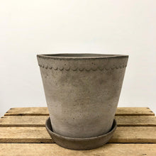 Load image into Gallery viewer, Bergs Helena Pot - Grey
